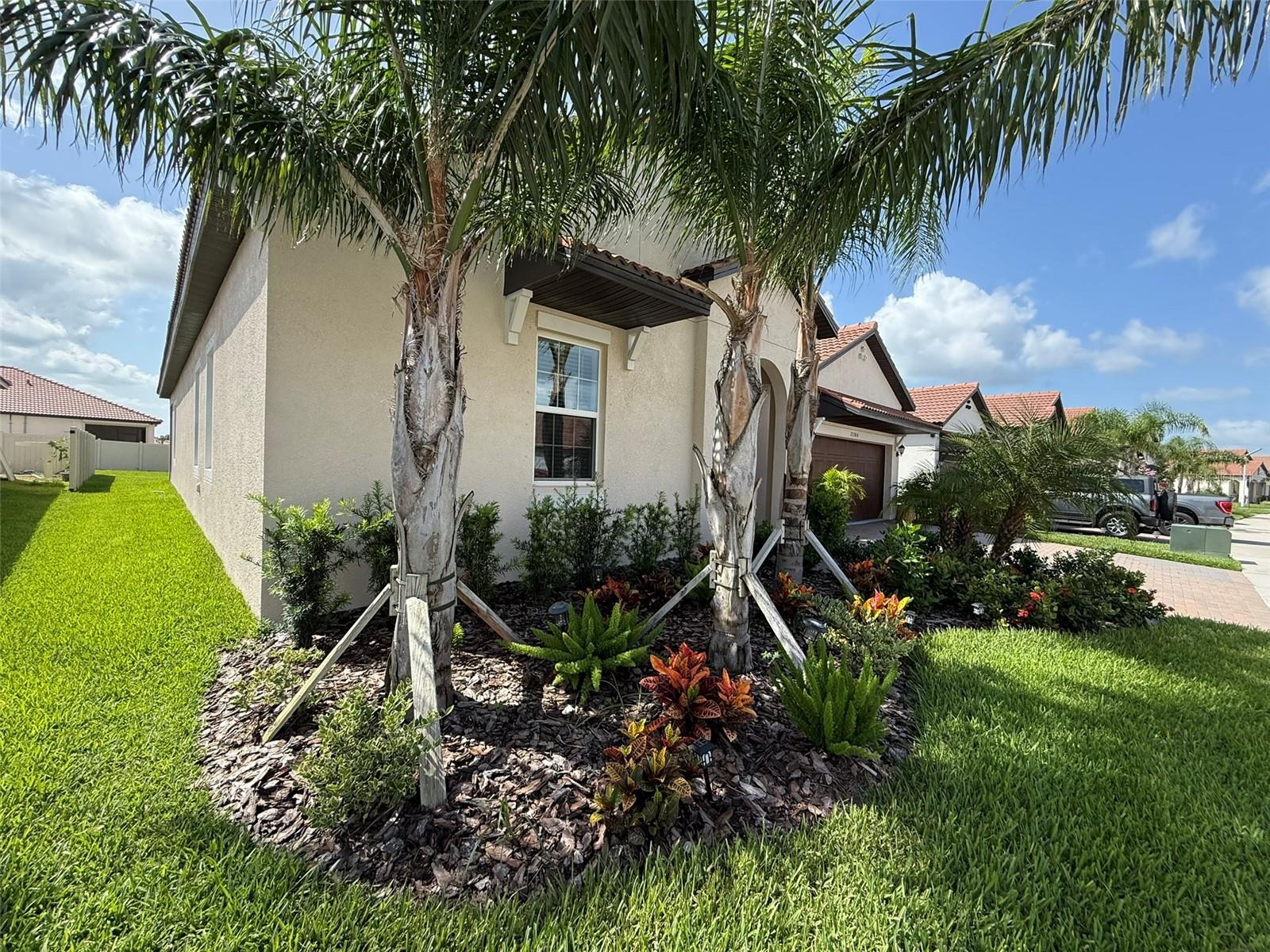 Image 58 of 90 For 17304 Scuba Crest Street