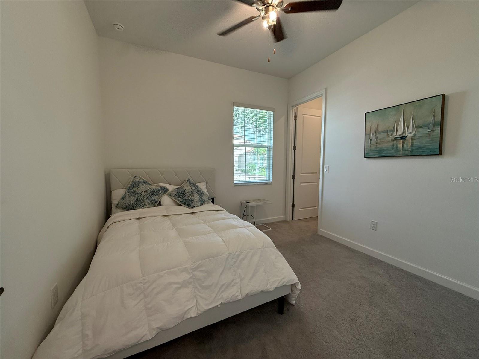 Image 6 of 90 For 17304 Scuba Crest Street