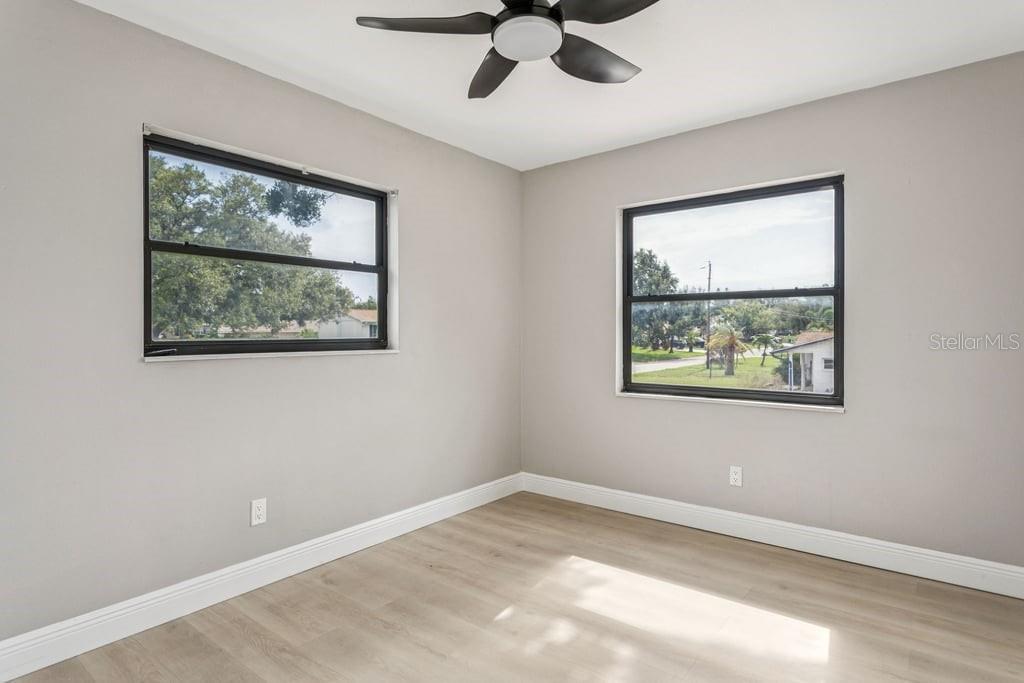 Image 14 of 25 For 8200 136th Street