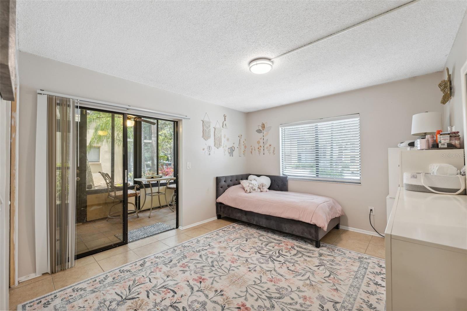 Image 18 of 34 For 11809 Raintree Lake Lane A