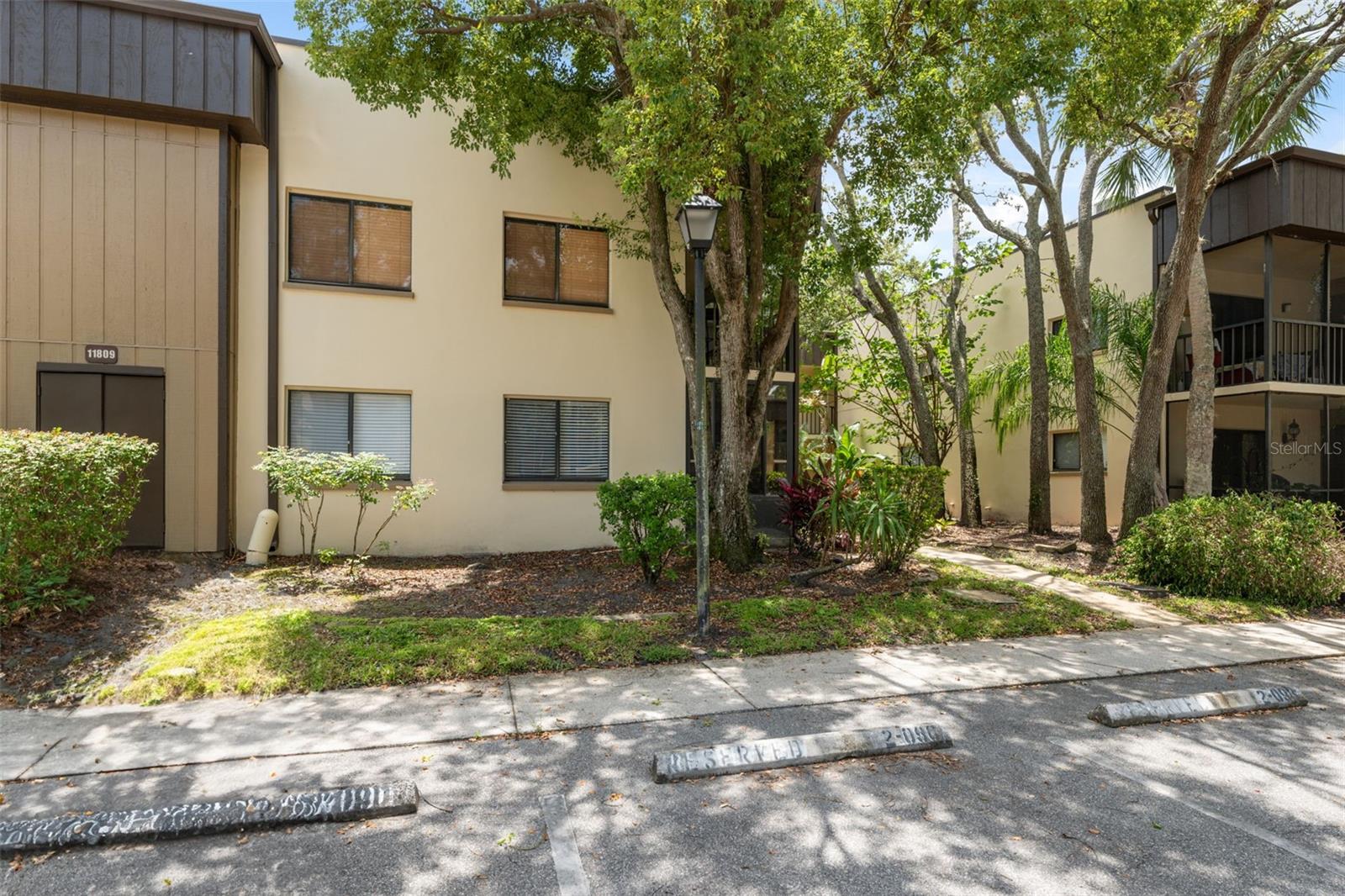 Image 4 of 34 For 11809 Raintree Lake Lane A