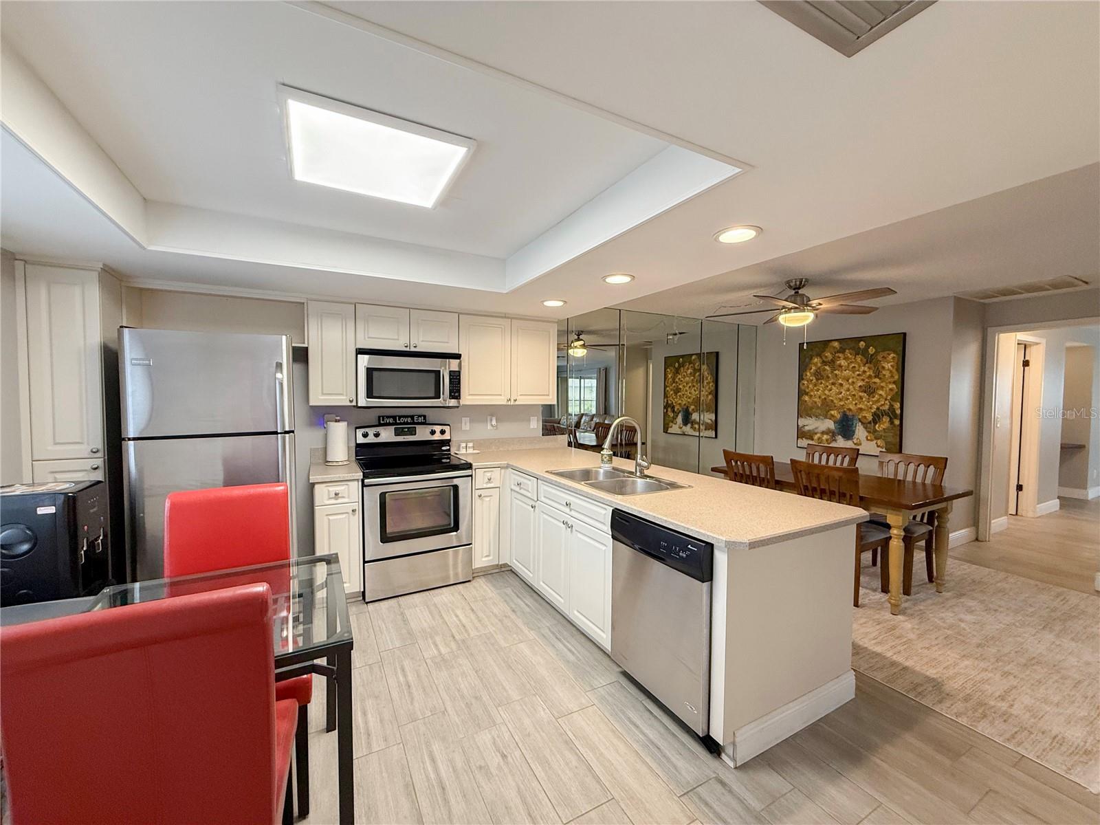 Image 10 of 23 For 3854 Trophy Boulevard
