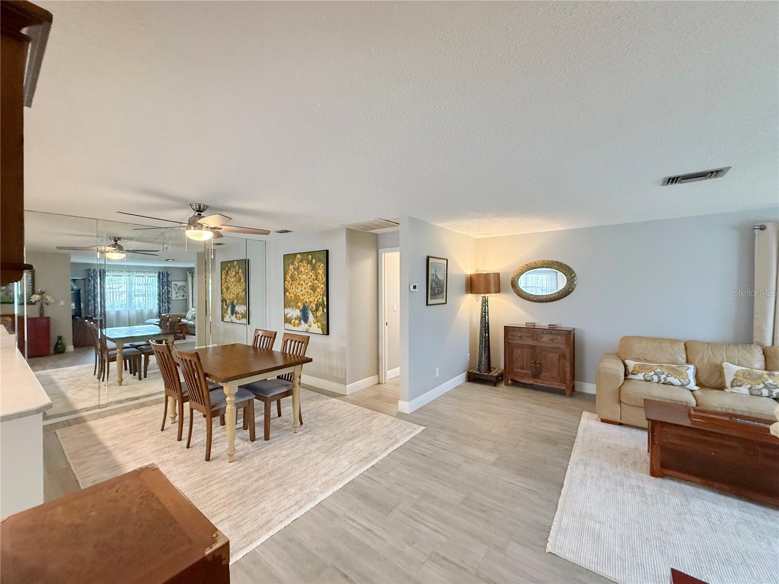 Image 6 of 23 For 3854 Trophy Boulevard