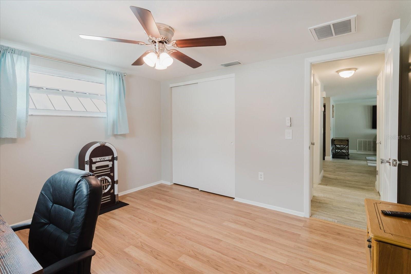 Image 58 of 92 For 5840 Liddell Drive