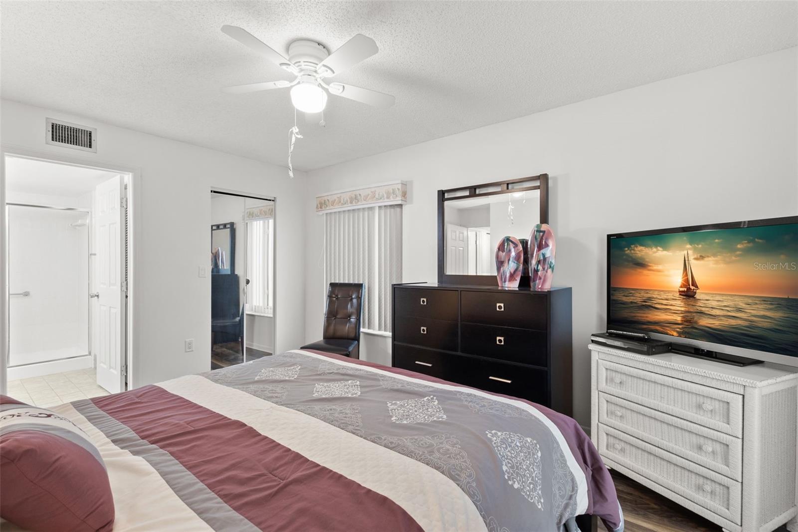 Image 14 of 23 For 2699 Pine Ridge Way E H2