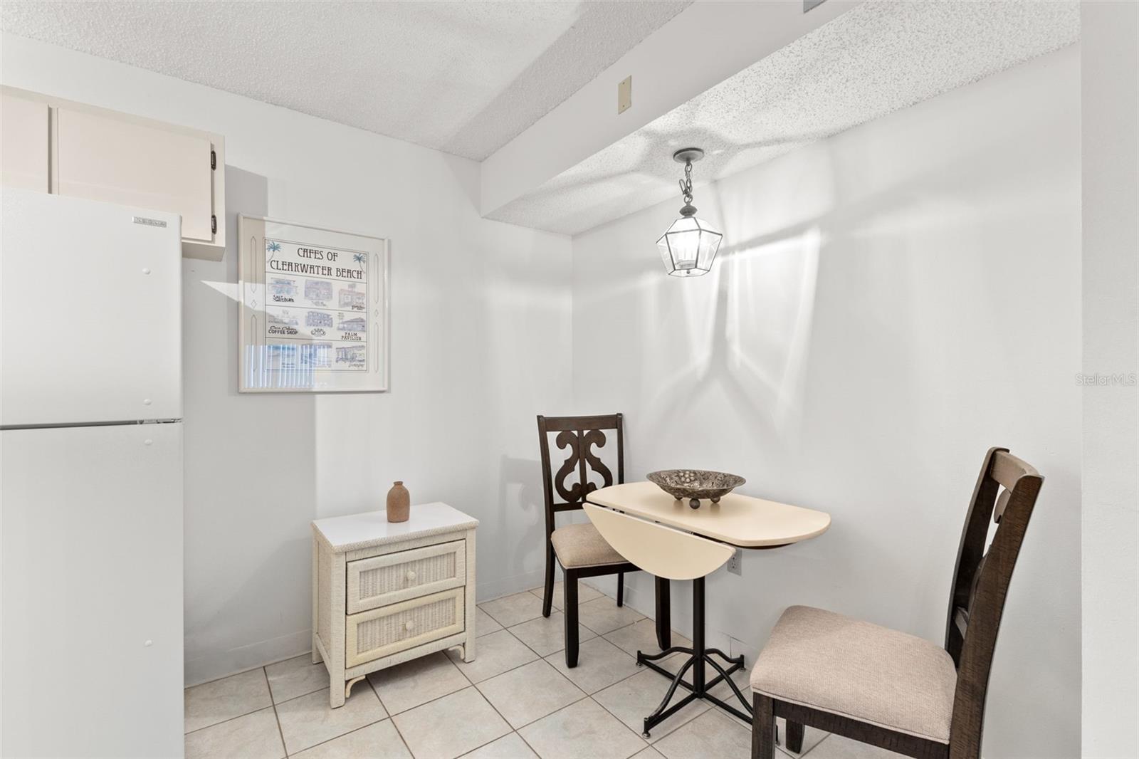 Image 7 of 23 For 2699 Pine Ridge Way E H2