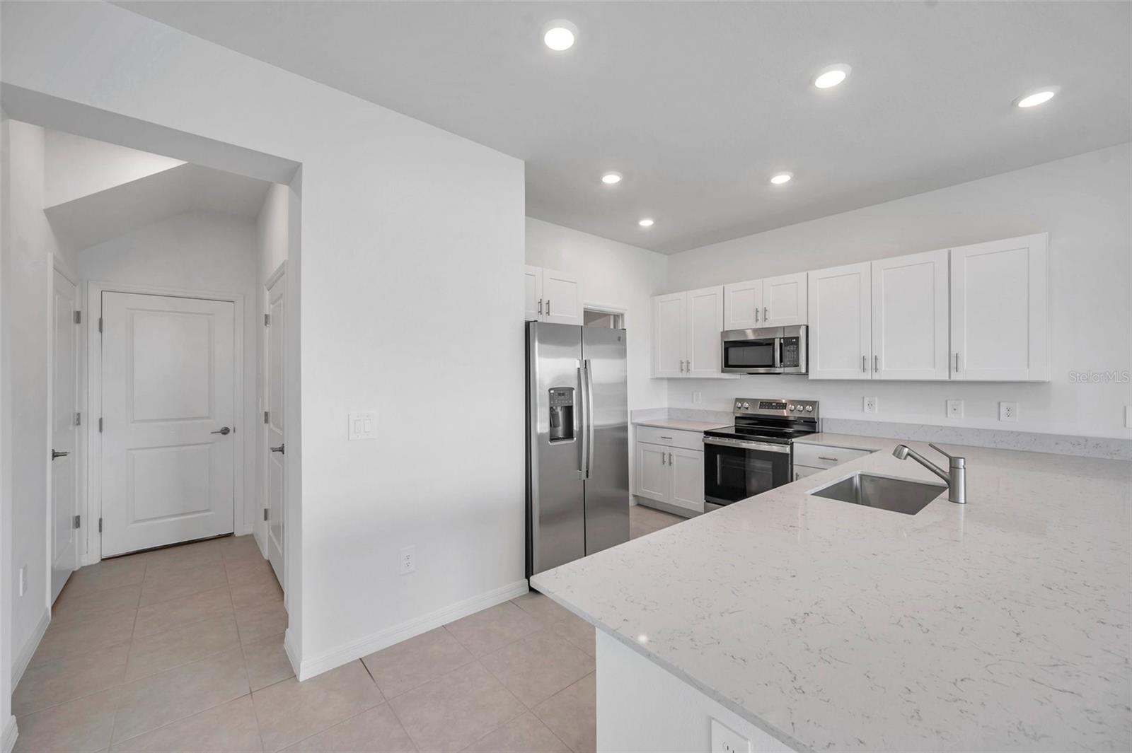 Image 13 of 56 For 9304 Bonita Mar Drive