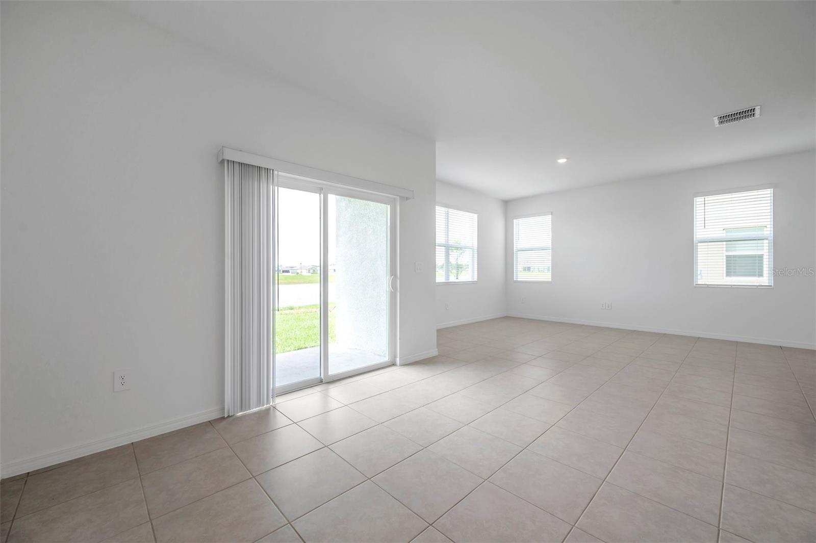 Image 21 of 56 For 9304 Bonita Mar Drive