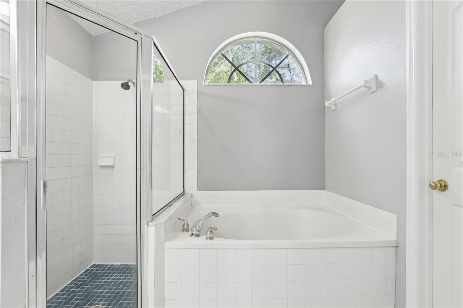 Image 42 of 59 For 9029 Westbay Boulevard