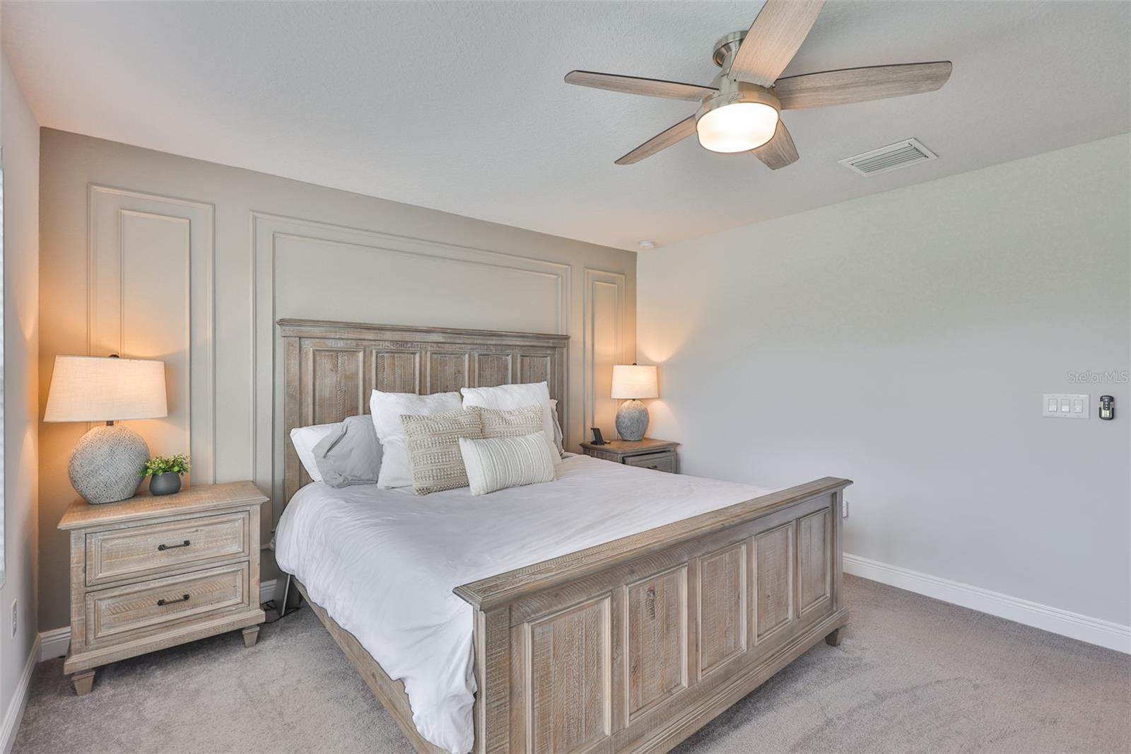 Listing photo id 23 for 5511 Del Coronado Drive