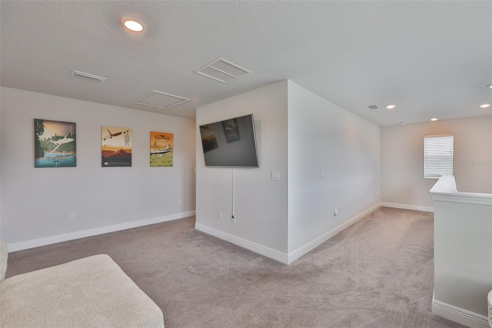Listing photo id 29 for 5511 Del Coronado Drive