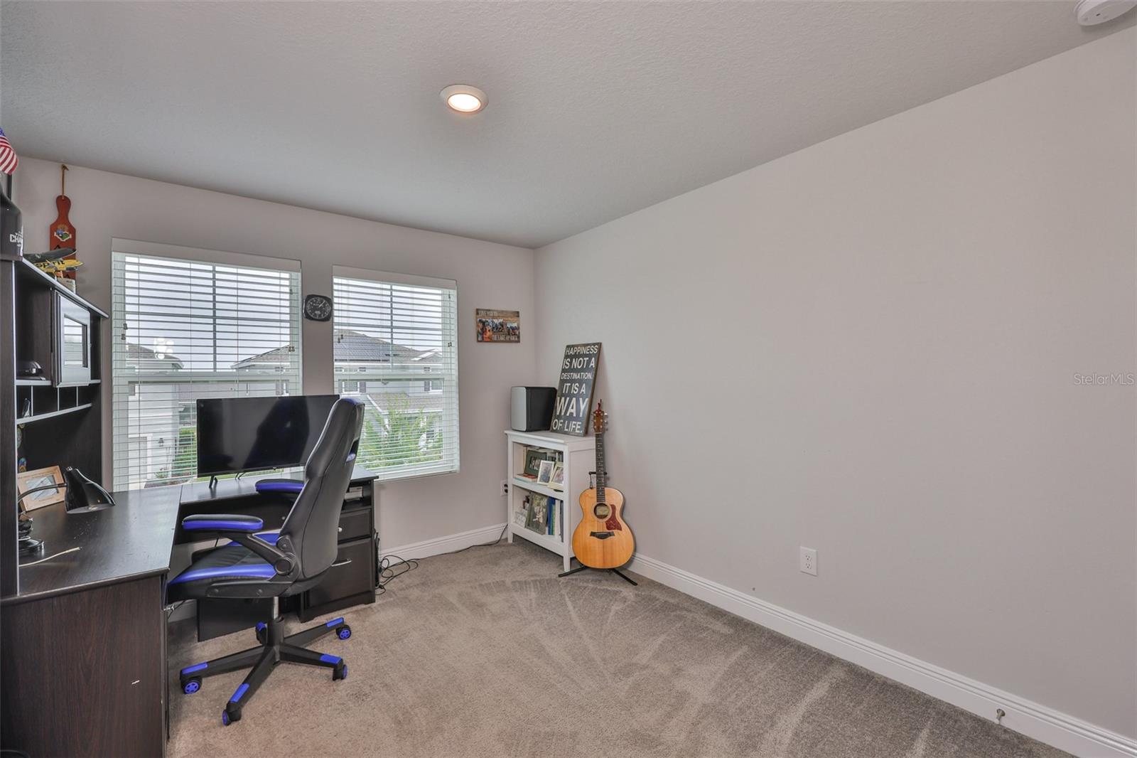 Listing photo id 34 for 5511 Del Coronado Drive