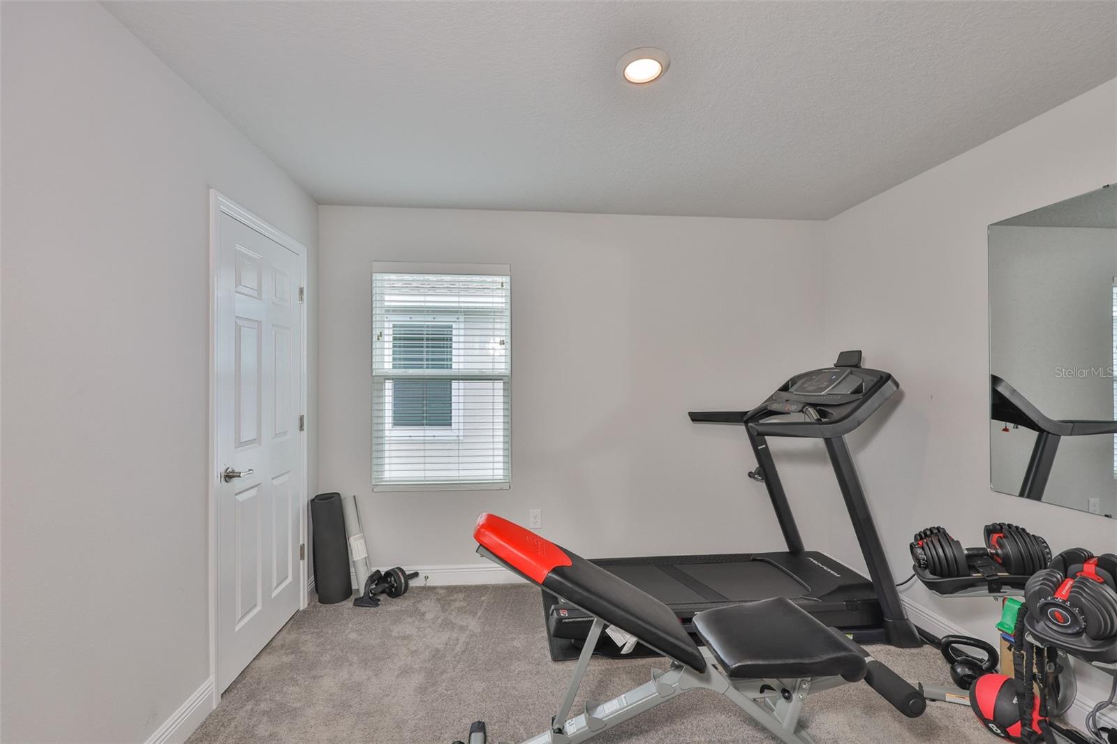 Listing photo id 36 for 5511 Del Coronado Drive