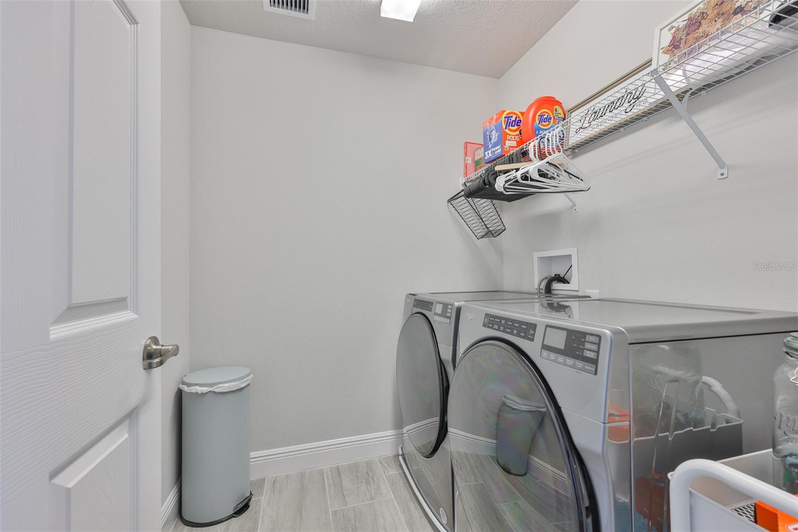Listing photo id 38 for 5511 Del Coronado Drive