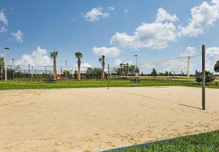 Listing photo id 52 for 5511 Del Coronado Drive