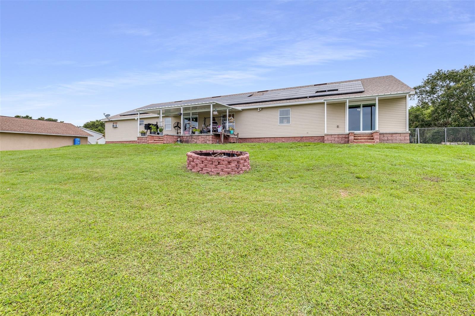Image 42 of 61 For 124 Pangola Drive