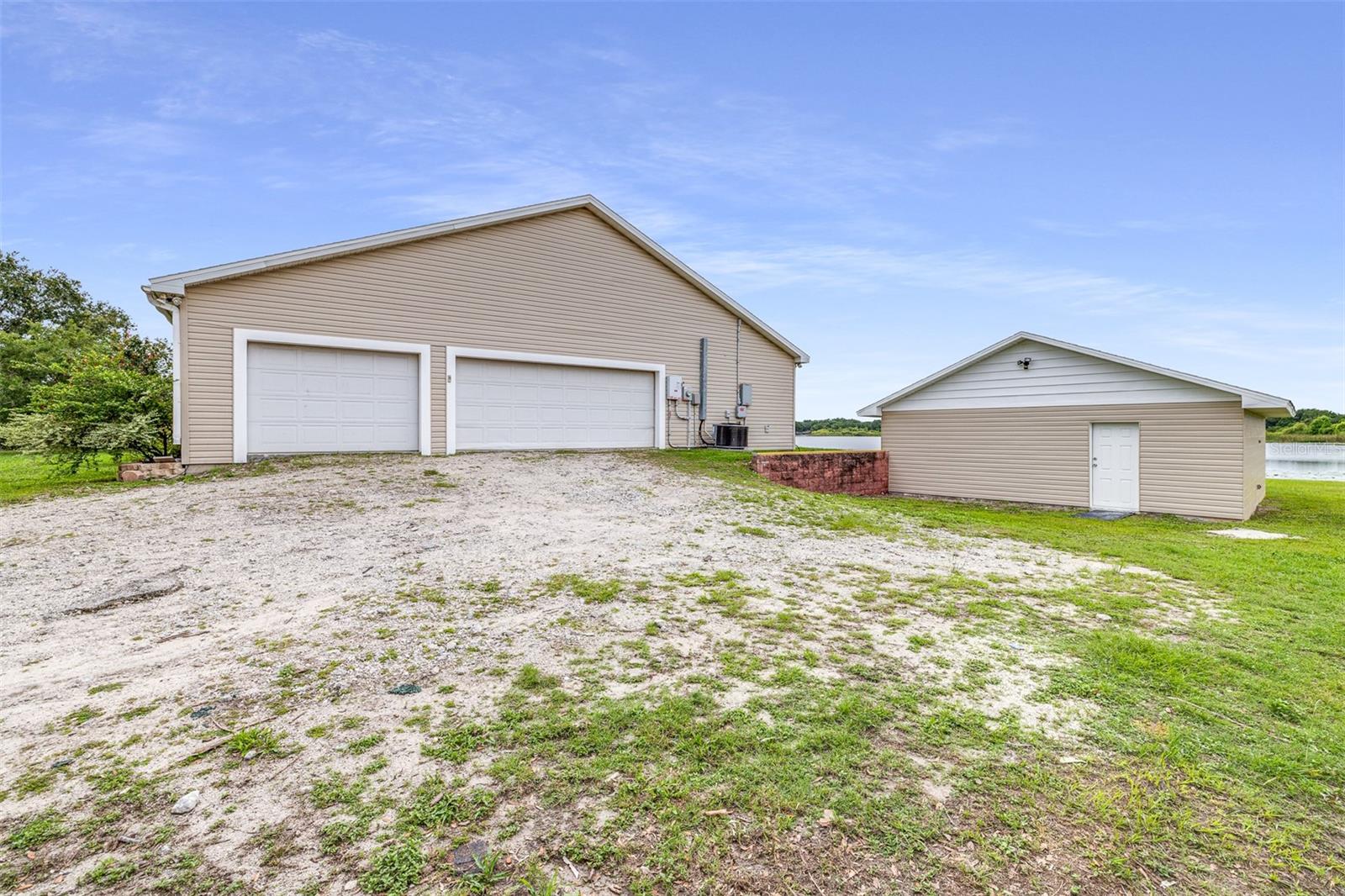 Image 49 of 61 For 124 Pangola Drive