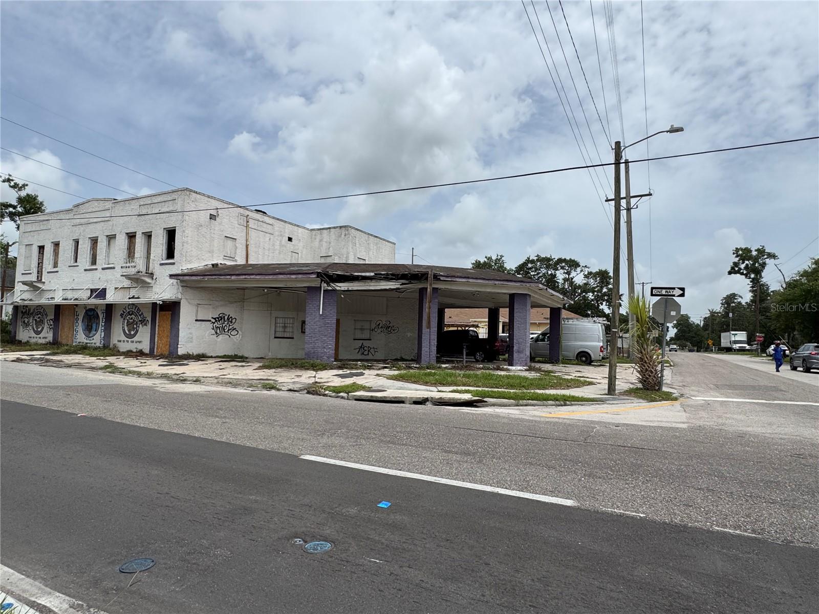Details for 2804 Columbus Drive, TAMPA, FL 33605