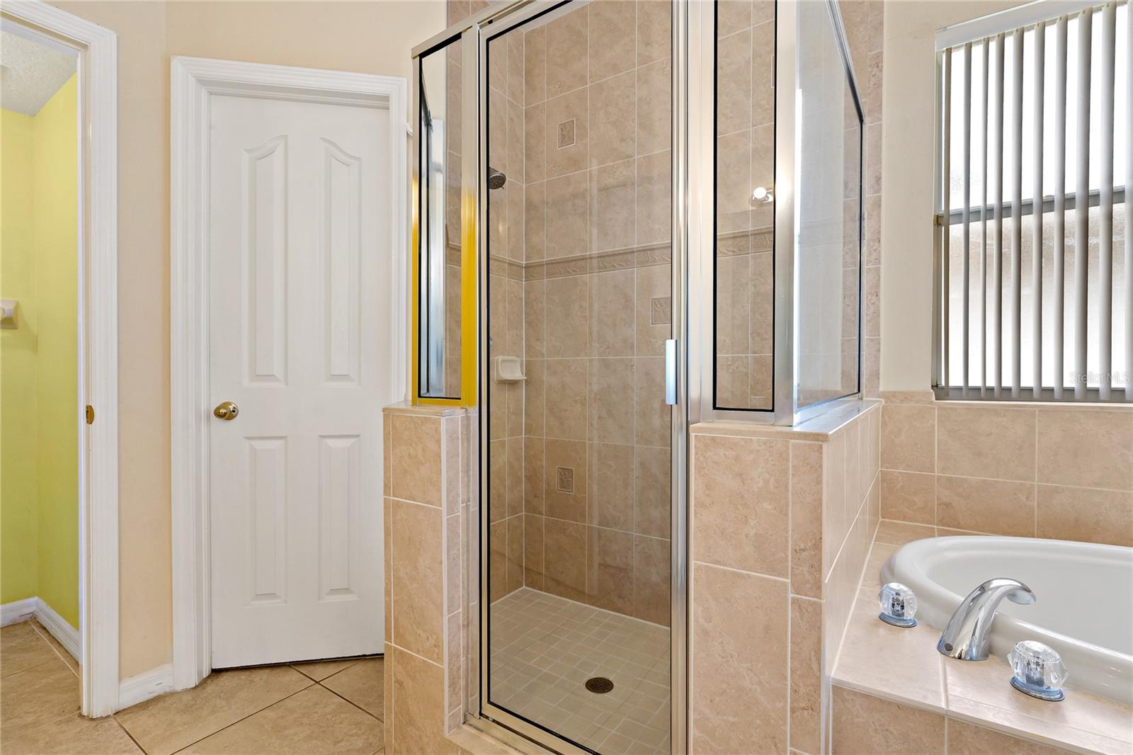 Image 20 of 37 For 6625 Interbay Boulevard