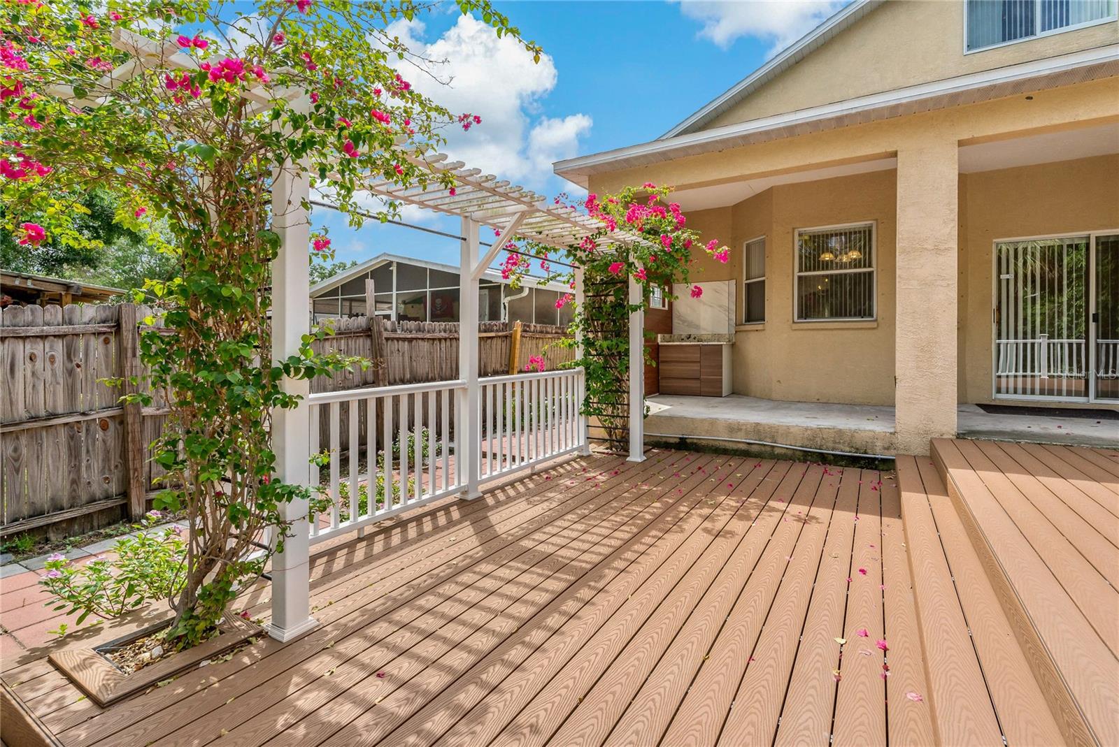 Image 28 of 37 For 6625 Interbay Boulevard
