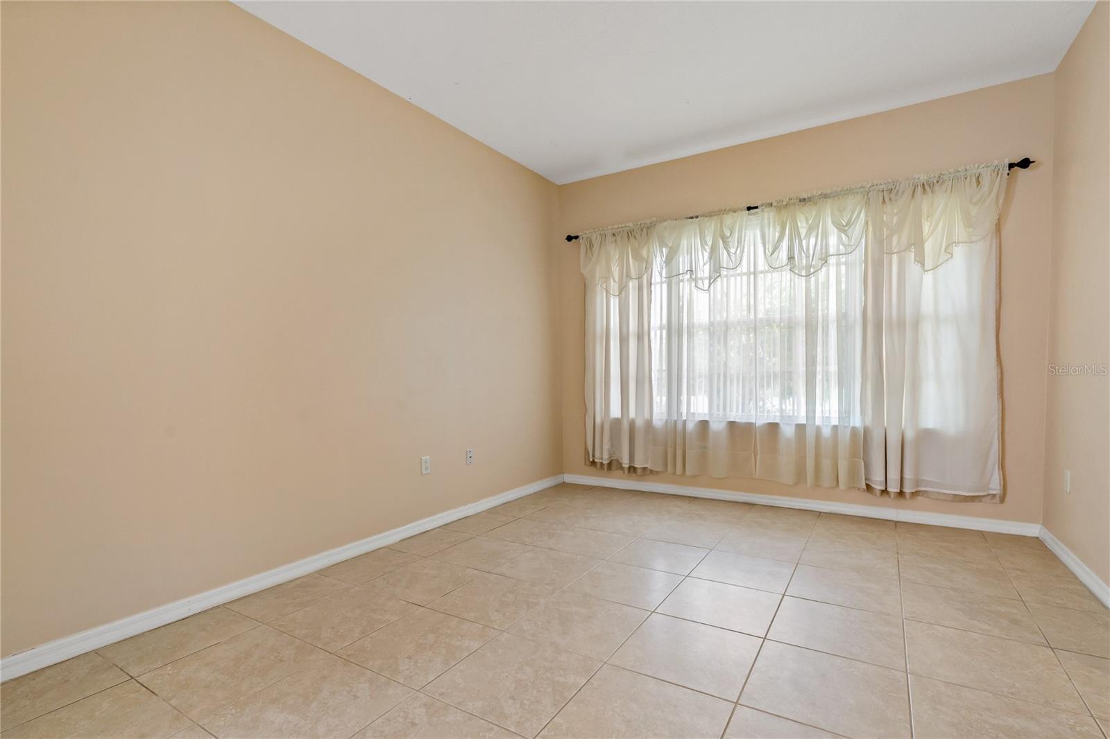 Image 5 of 37 For 6625 Interbay Boulevard