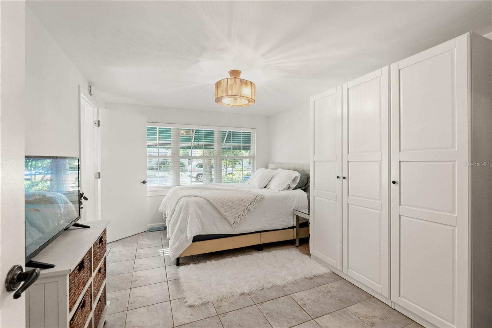 Listing photo id 18 for 4616 Matanzas Avenue