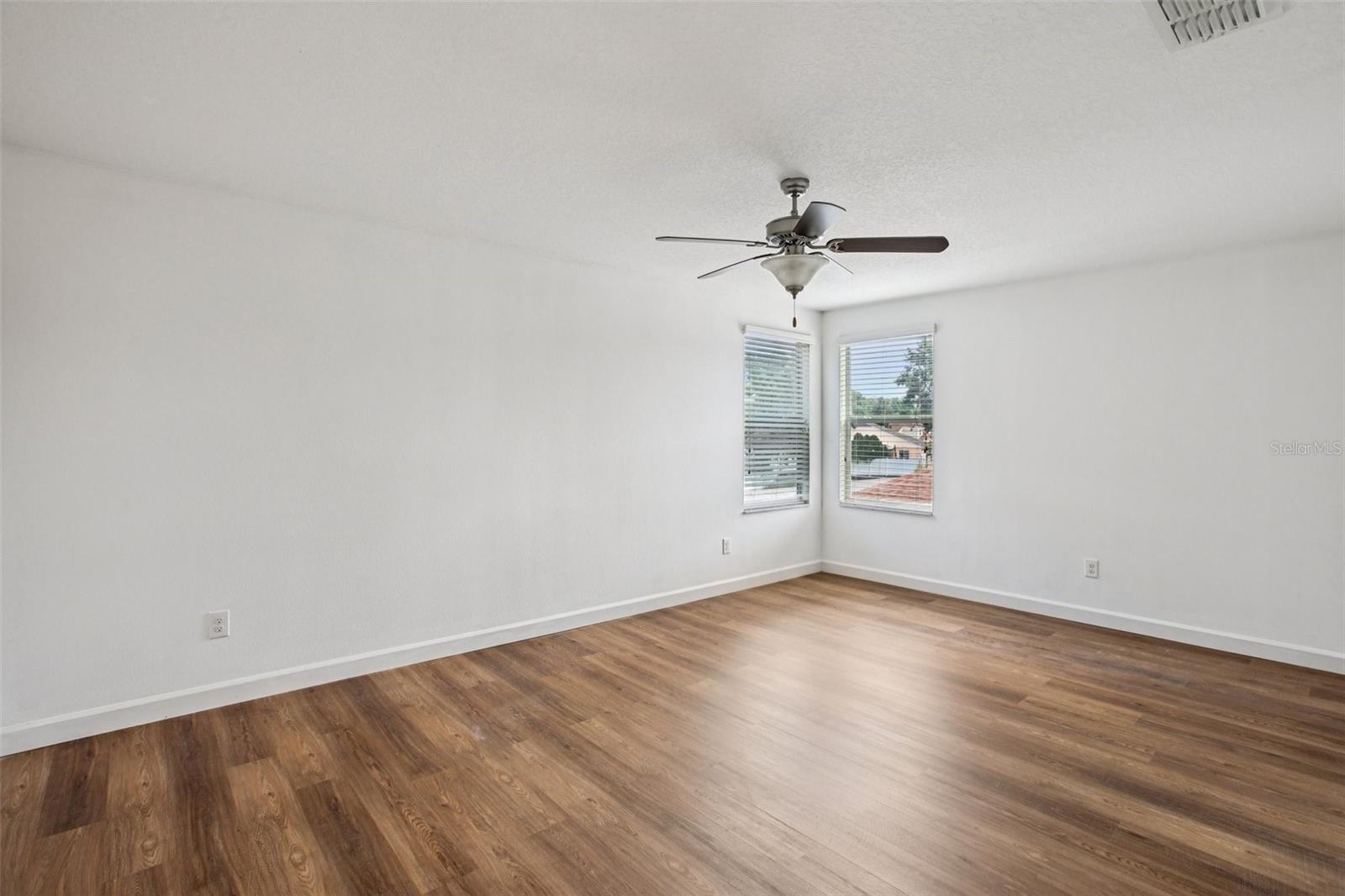 Image 28 of 41 For 3147 Calvano Drive