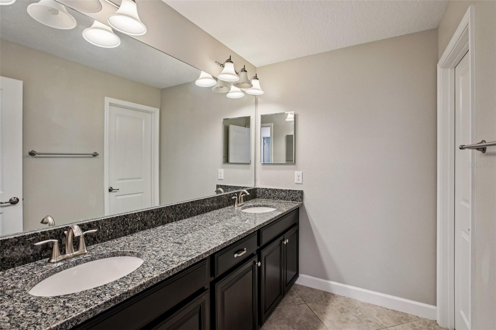 Image 29 of 41 For 3147 Calvano Drive