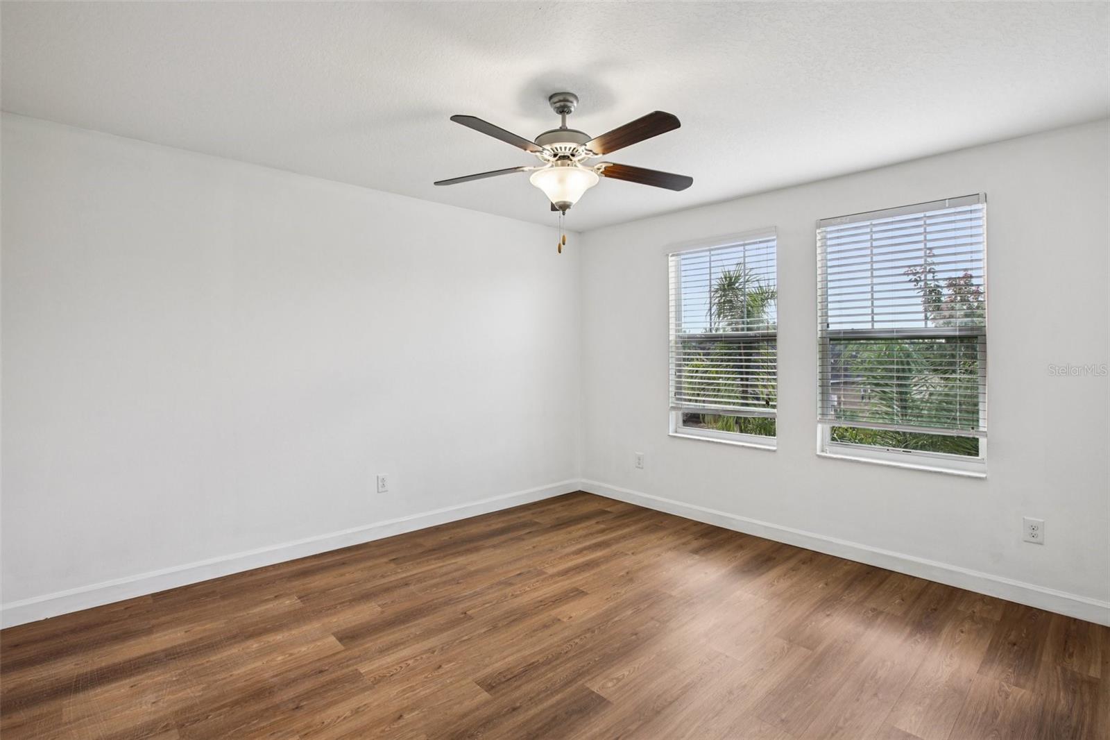Image 32 of 41 For 3147 Calvano Drive