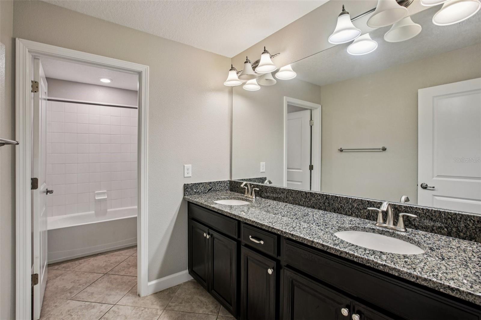 Image 33 of 41 For 3147 Calvano Drive