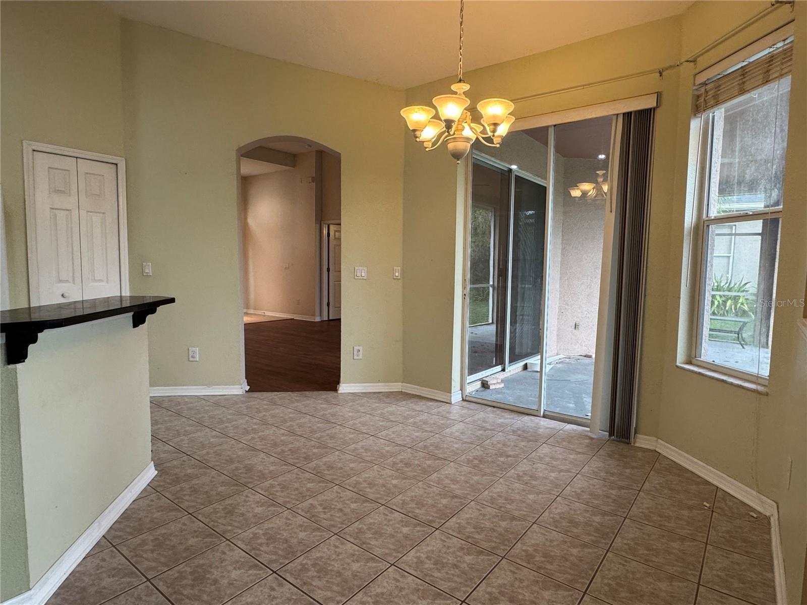 Image 25 of 63 For 10207 Quails Landing Avenue