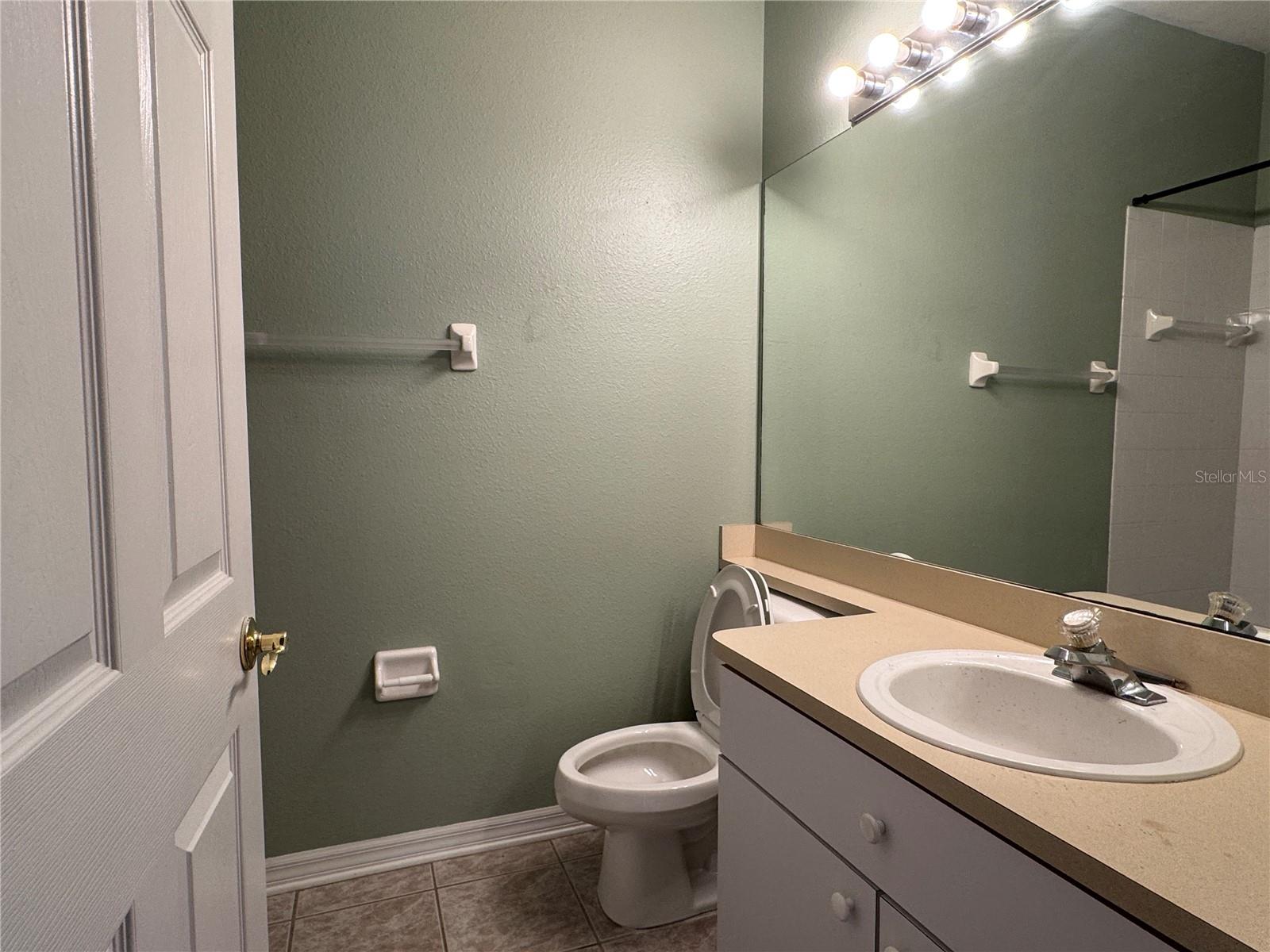 Image 45 of 63 For 10207 Quails Landing Avenue