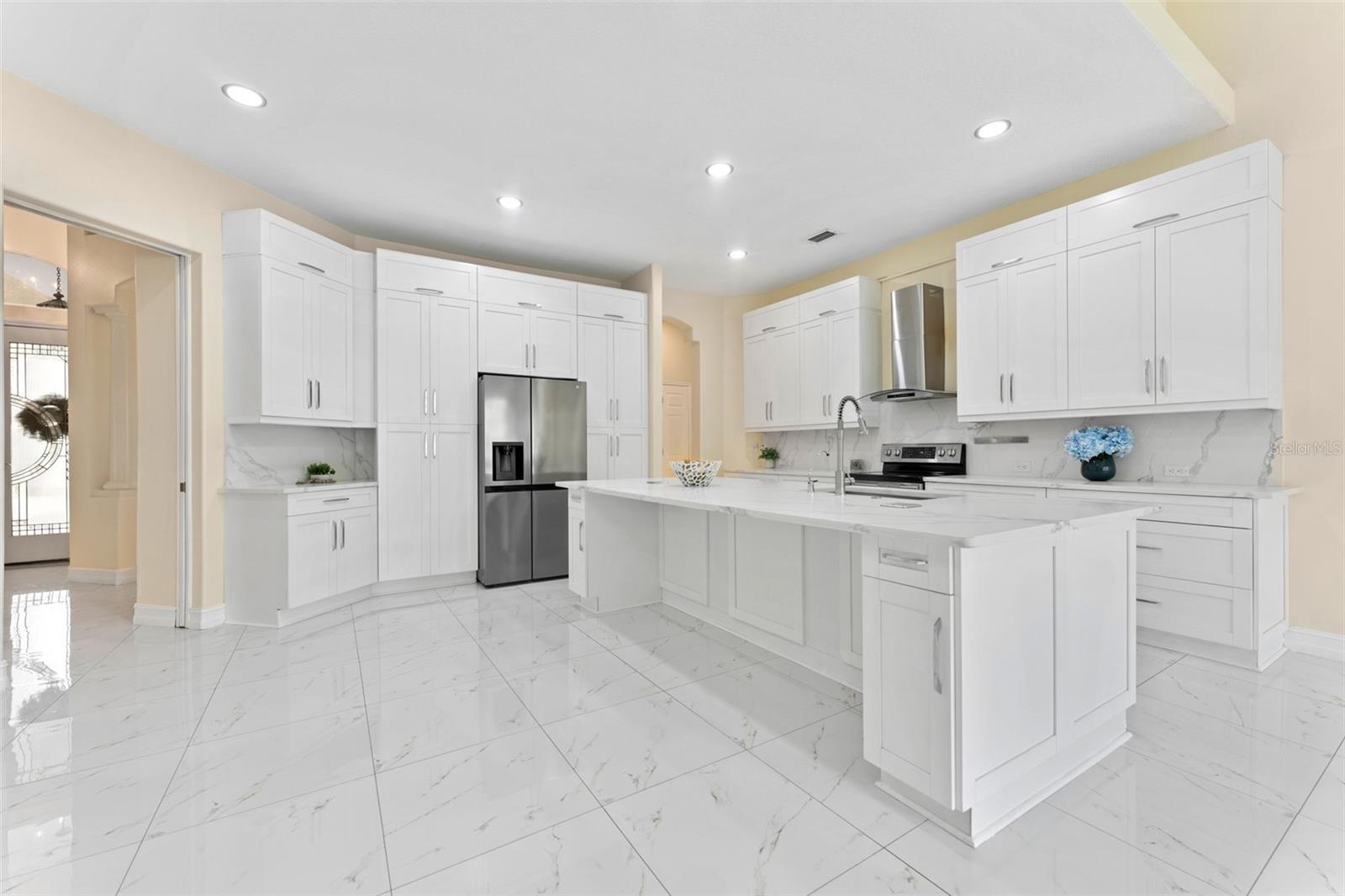 Image 11 of 54 For 10310 Carroll Cove Place