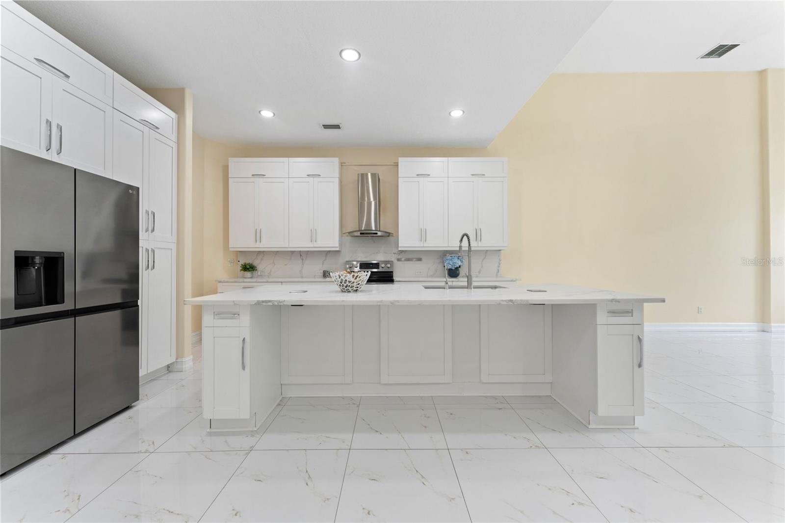 Image 12 of 54 For 10310 Carroll Cove Place