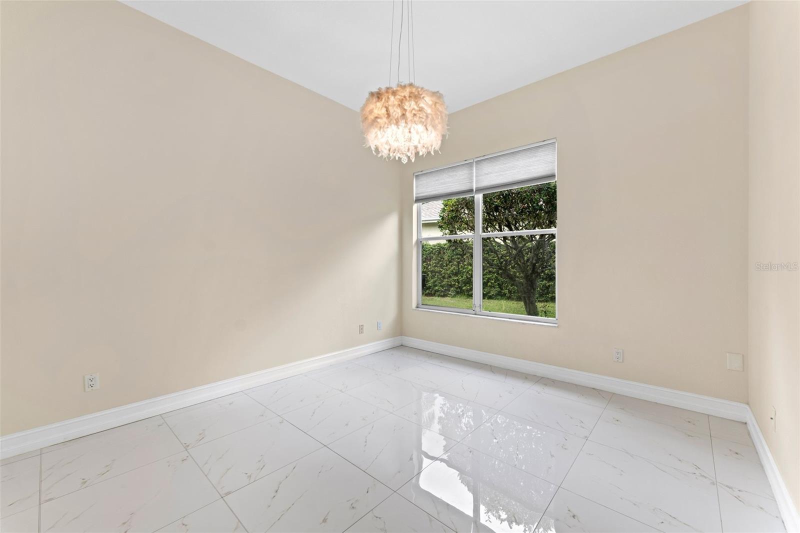 Image 32 of 54 For 10310 Carroll Cove Place