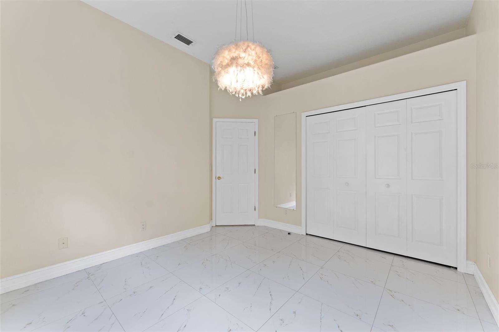 Image 33 of 54 For 10310 Carroll Cove Place