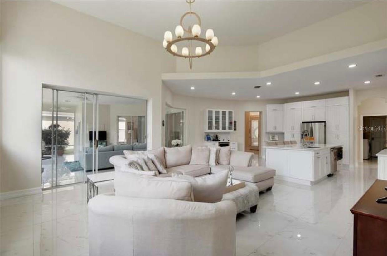 Listing photo id 56 for 10310 Carroll Cove Place