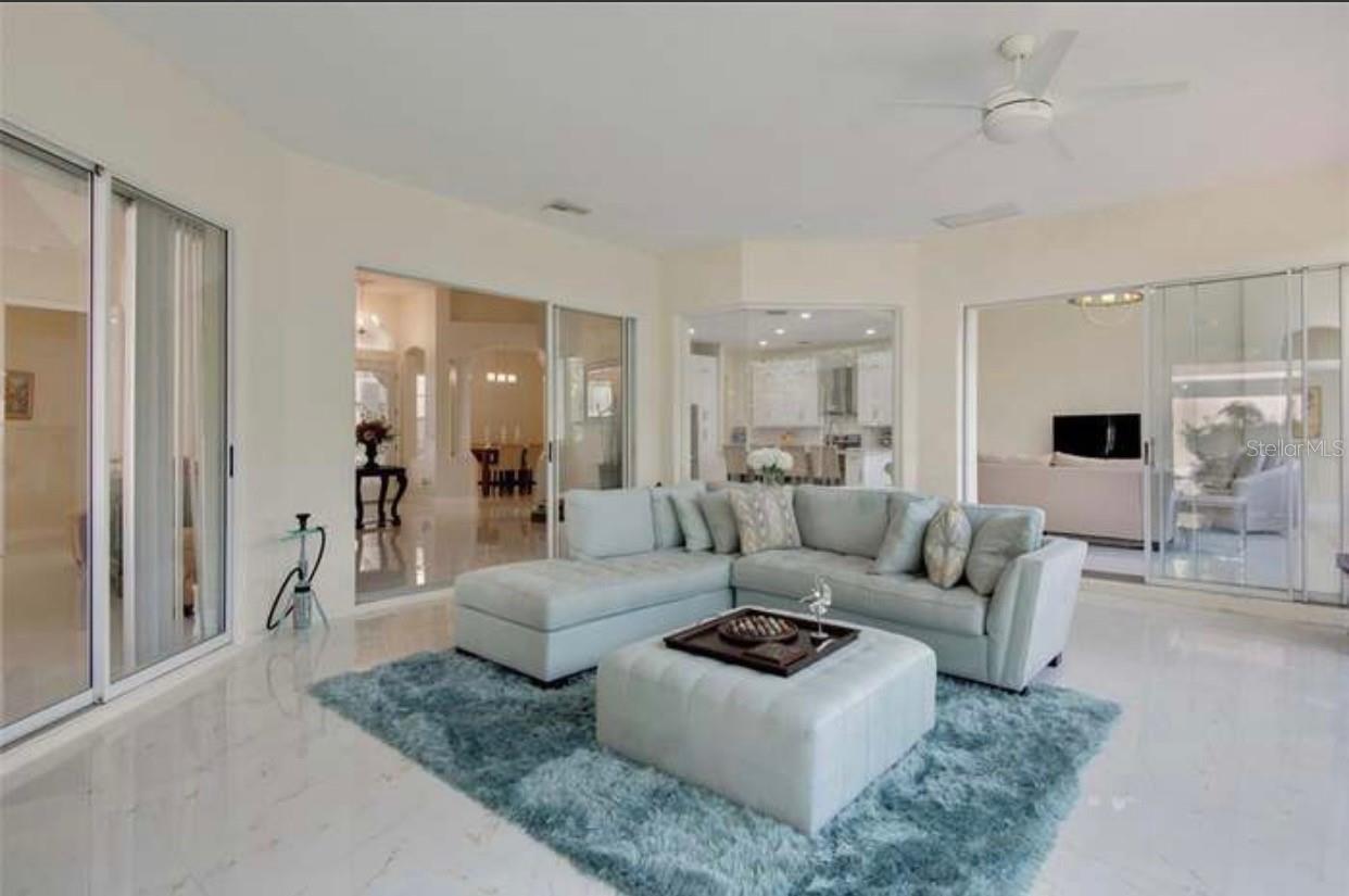 Listing photo id 61 for 10310 Carroll Cove Place