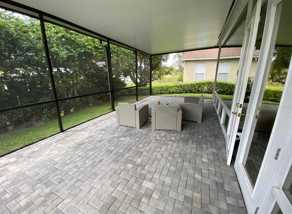 Listing photo id 69 for 10310 Carroll Cove Place