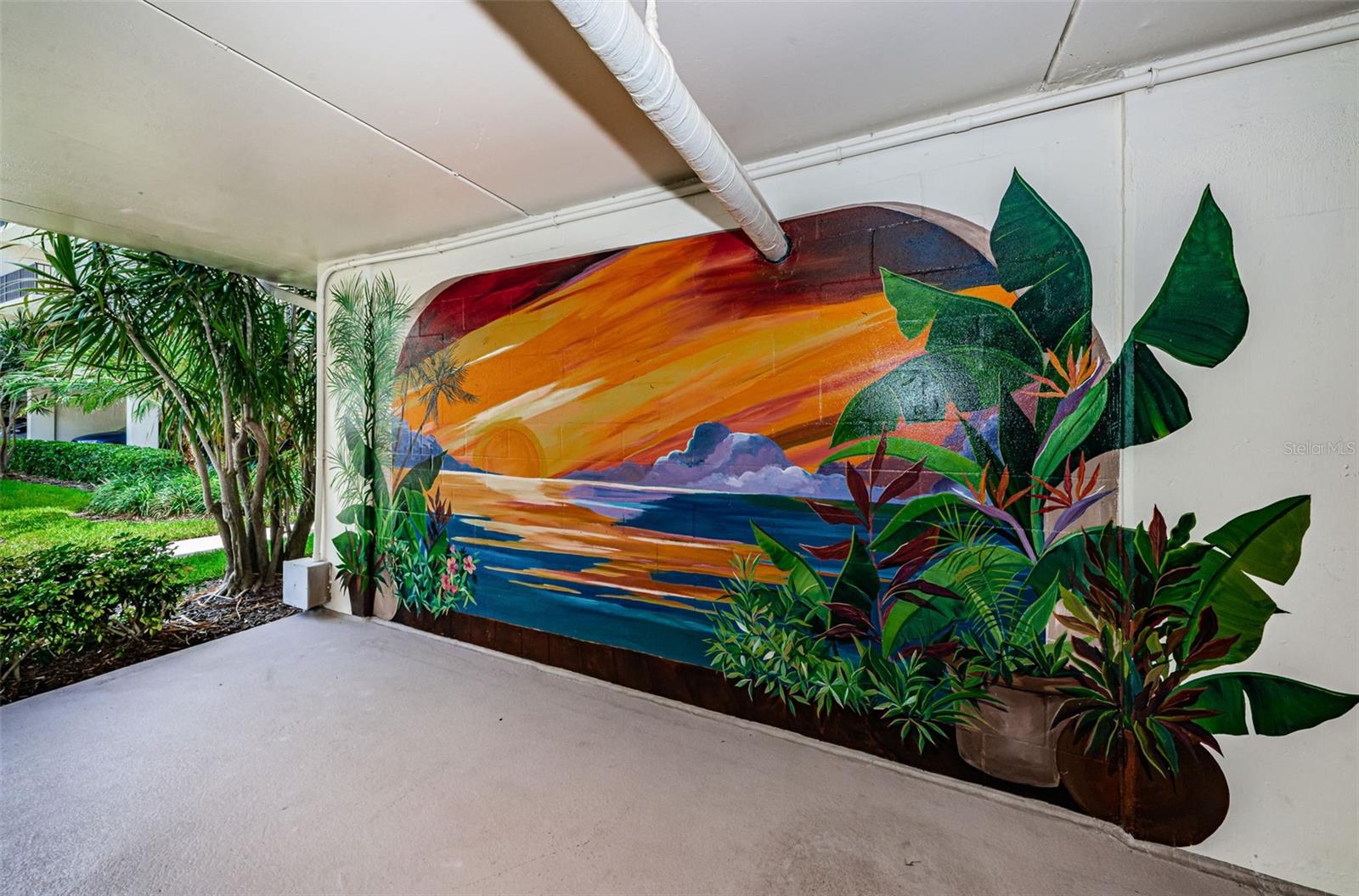Image 40 of 69 For 19531 Gulf Boulevard 306