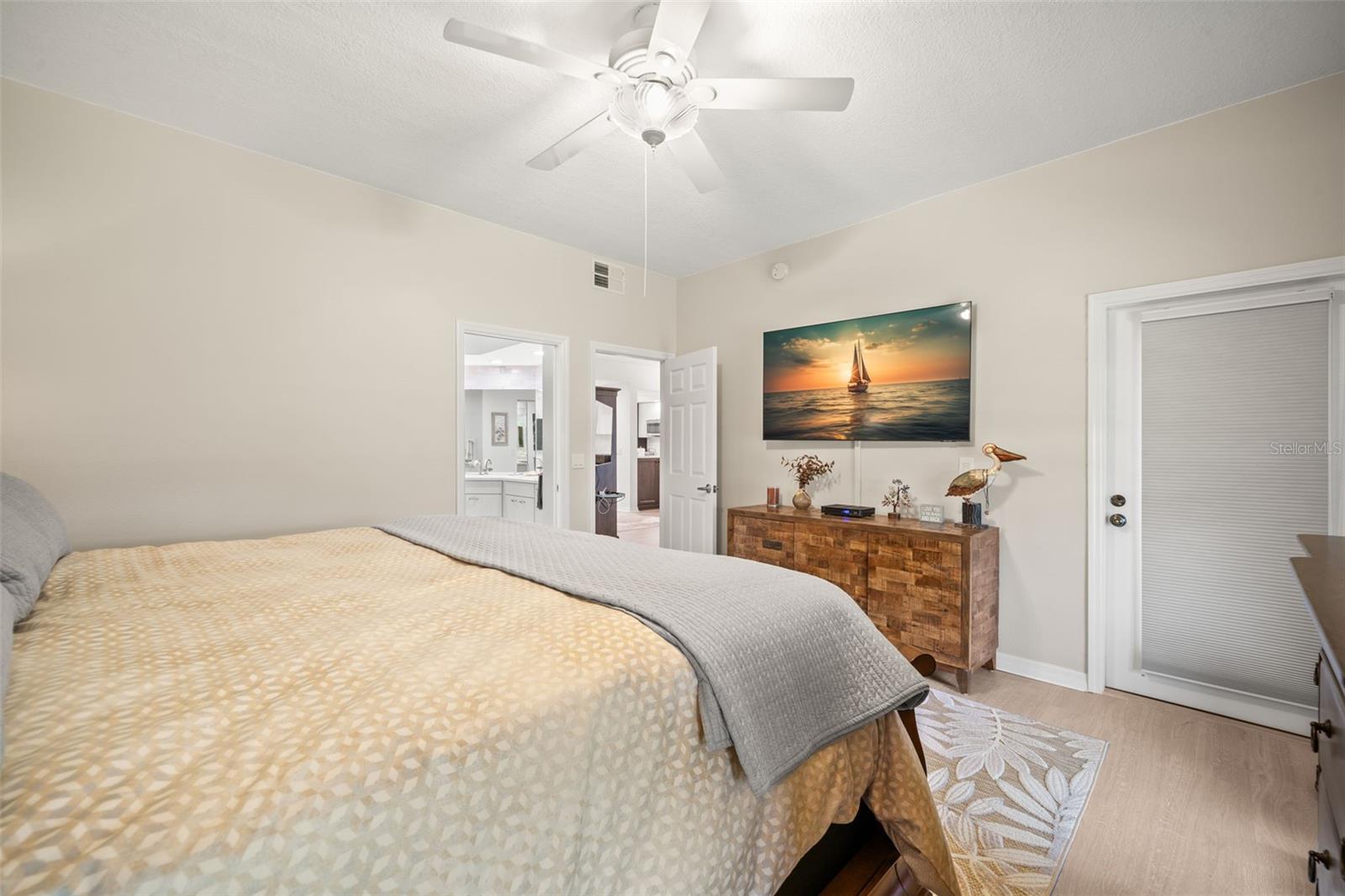 Image 16 of 43 For 6330 99th Way N 14b