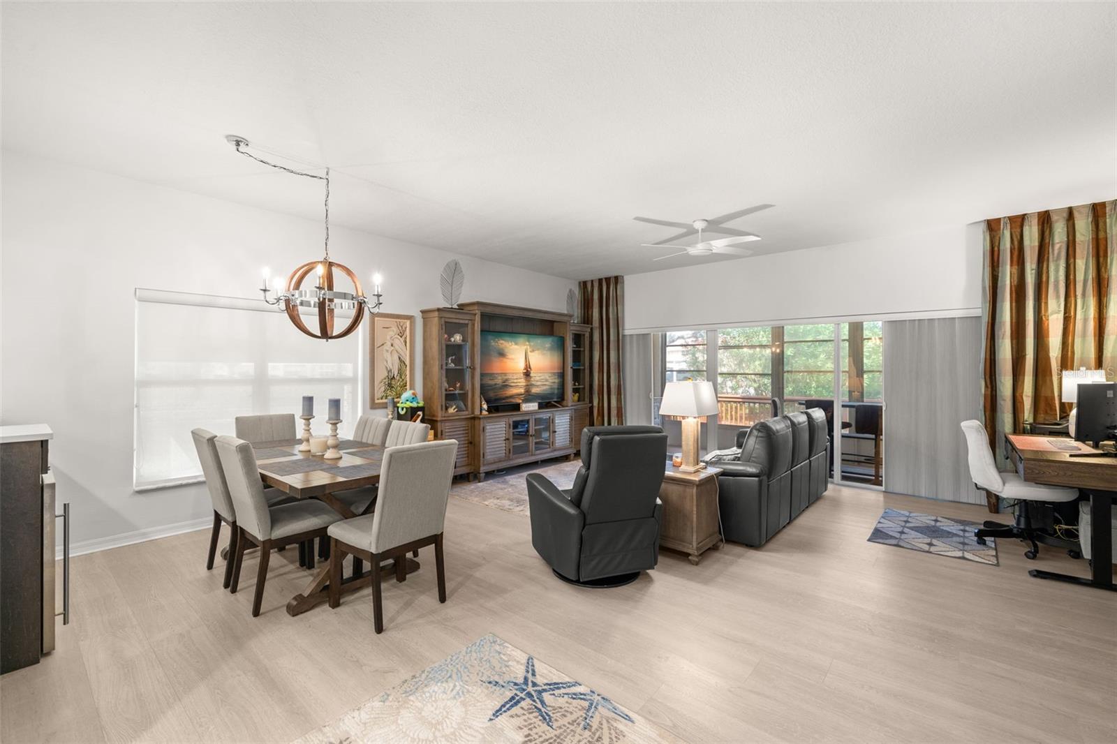 Image 7 of 43 For 6330 99th Way N 14b