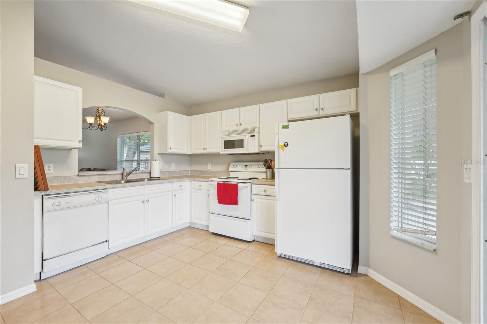 Image 16 of 38 For 1502 Marsh Wood Drive