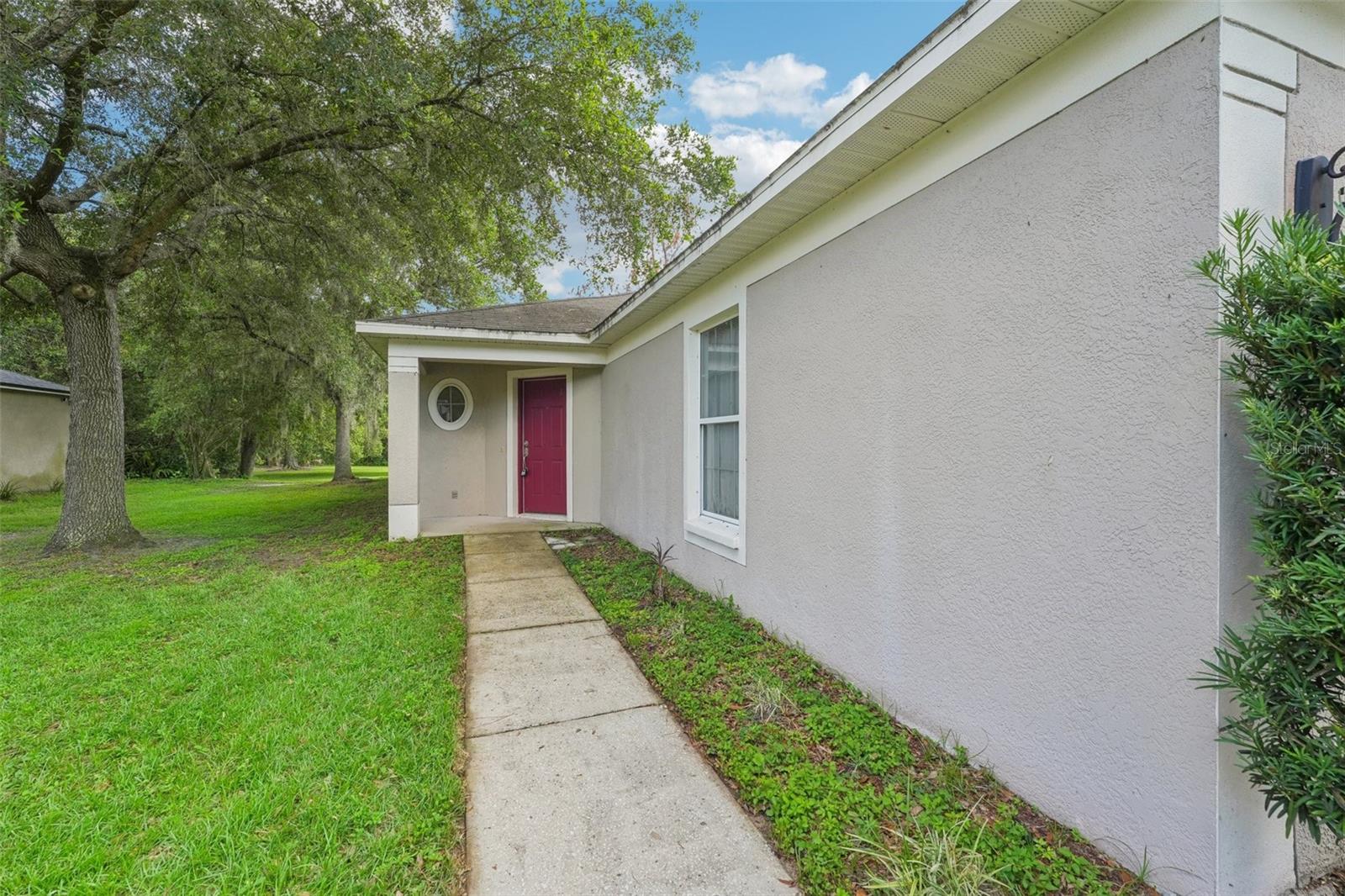Image 6 of 38 For 1502 Marsh Wood Drive