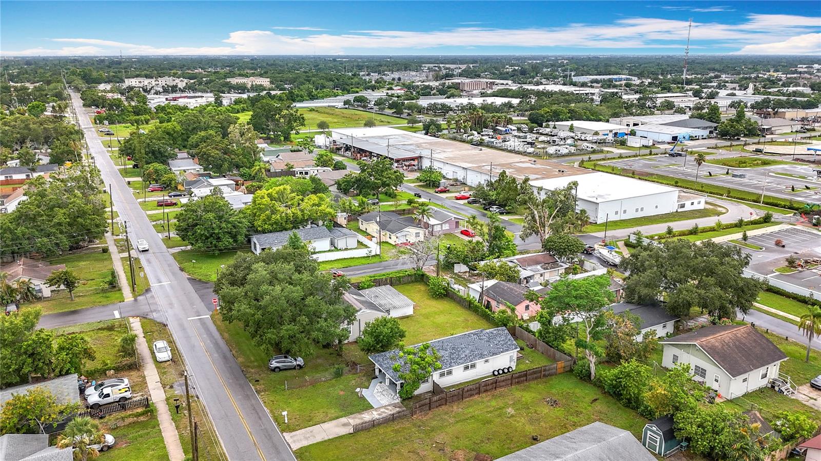 Listing photo id 48 for 4339 58 Avenue N