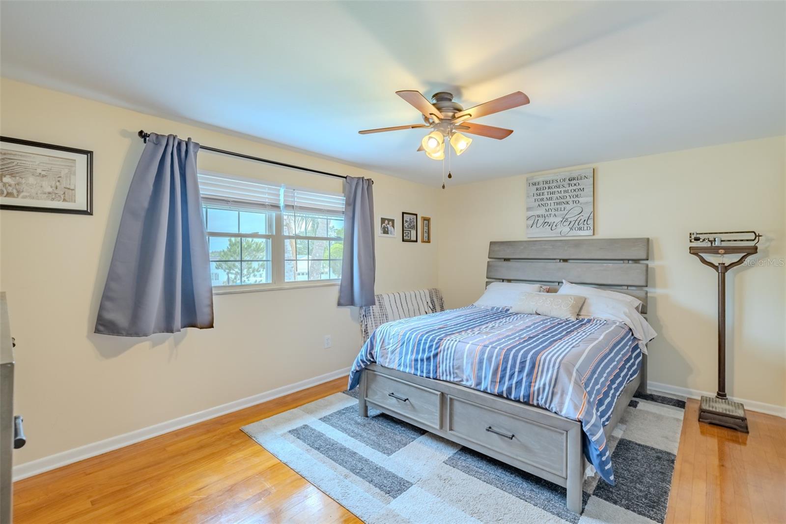 Image 31 of 46 For 4725 Soapstone Drive