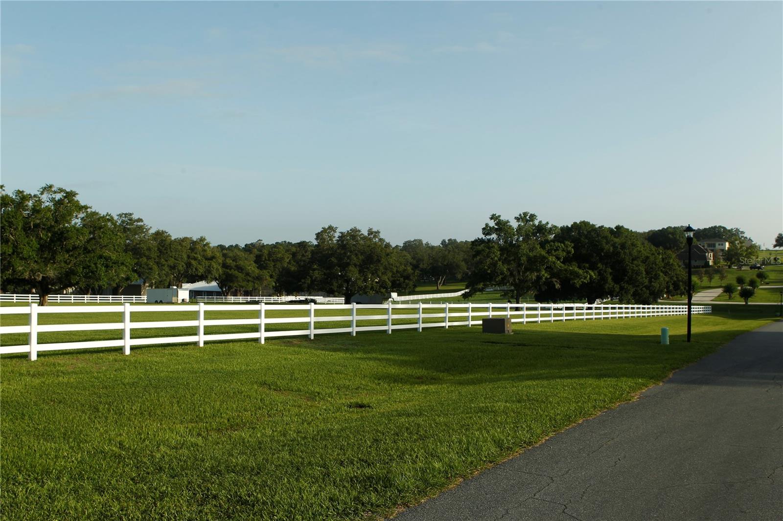 Image 4 of 10 For Sky Ridge Circle