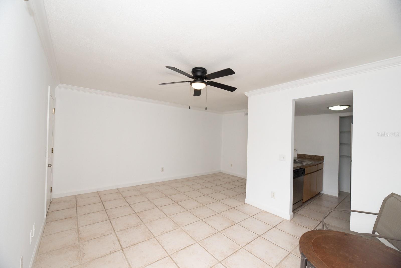 Image 6 of 13 For 4878 Gandy Boulevard D103