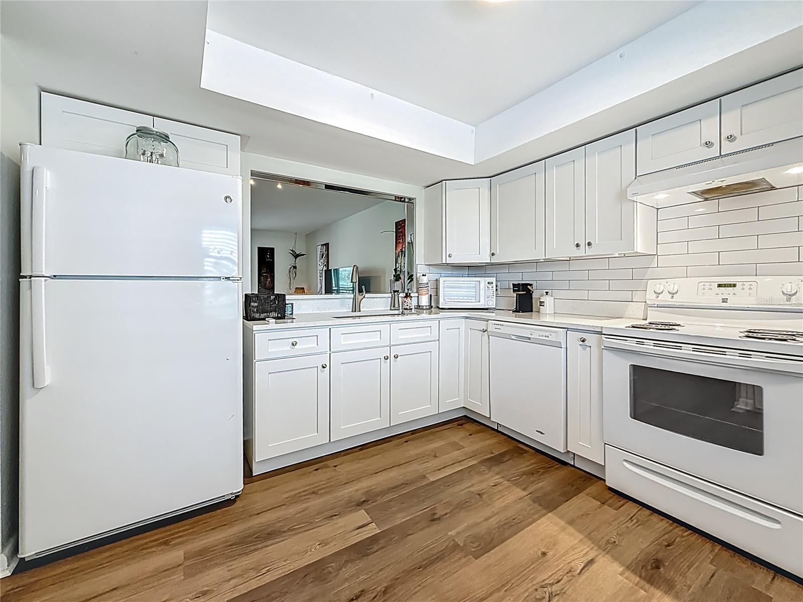Image 12 of 41 For 2400 Winding Creek Boulevard 14-201