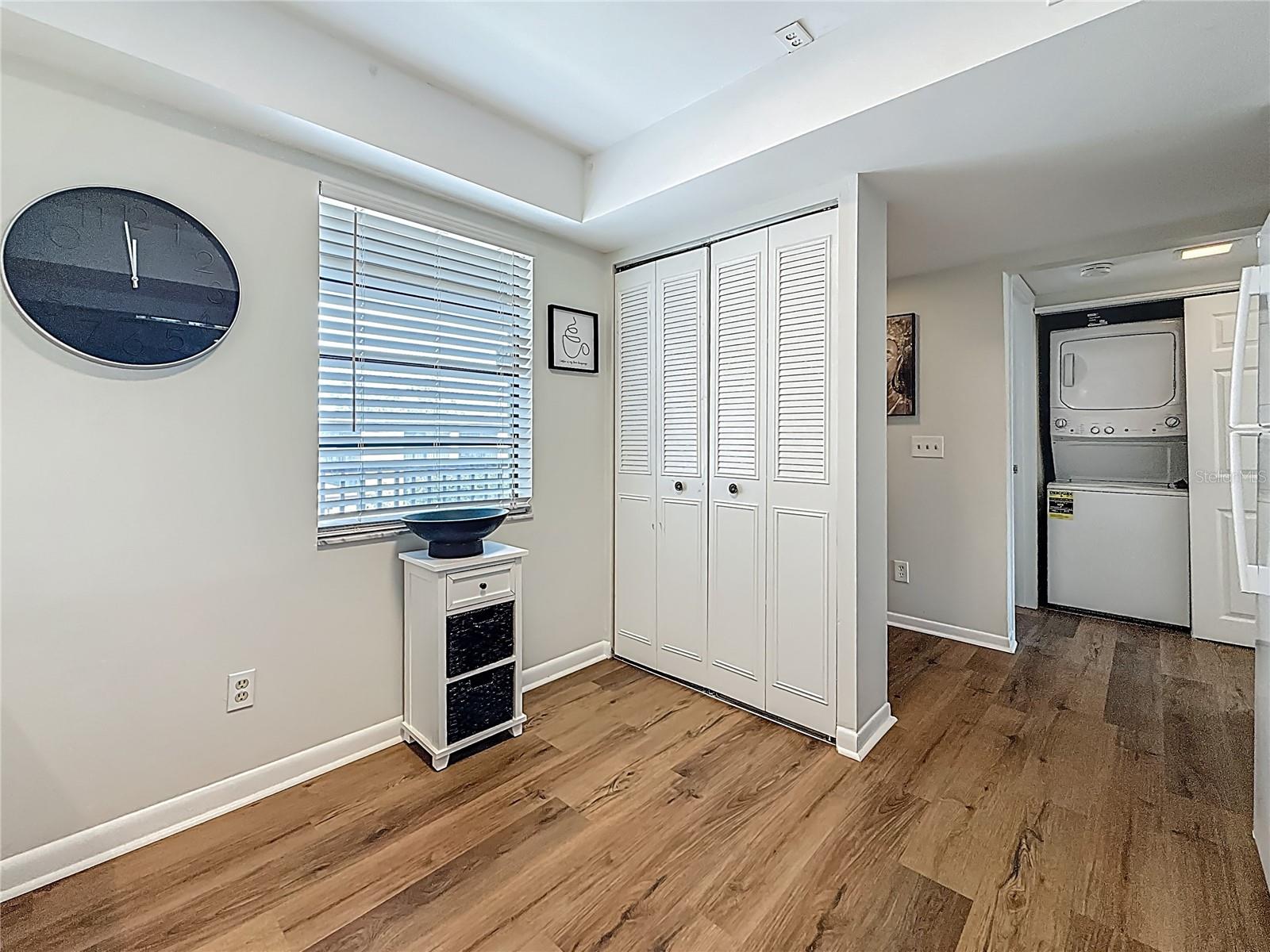 Image 13 of 41 For 2400 Winding Creek Boulevard 14-201
